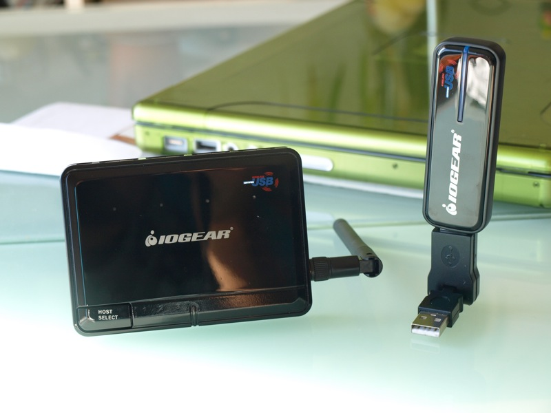 Illustration for article titled IOGear Wireless USB Hub Reviewed (Verdict: Pointless Use Of Good Technology)